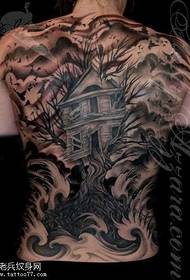Modello di tatuaggio casa sull'albero con la schiena piena