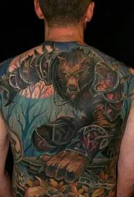Hyvin villi värillinen tatuointi tatuointi