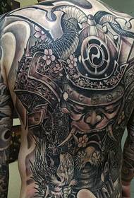 Повна спина традиційного татуювання татуювання тотем