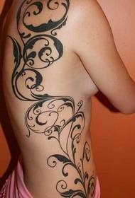 Smuk midlertidig tatovering på kvinder