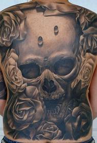 Popularni uzorak tetovaže s prednje linije