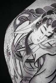 Lengkap tato totem pribadine sing apik lan mbukak
