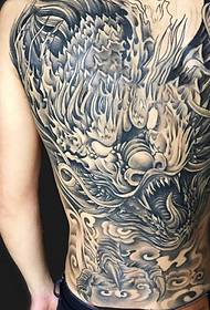Full of old traditional big evil dragon tattoo pattern is very domineering