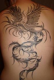 Черная татуировка феникса на спине