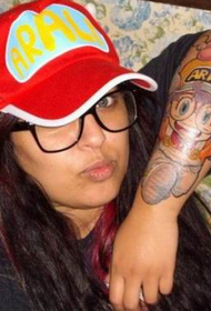 moteriškos rankos mielas Ala Lei tatuiruotės modelis