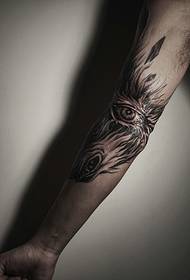 suitable for men's arm totem tattoo