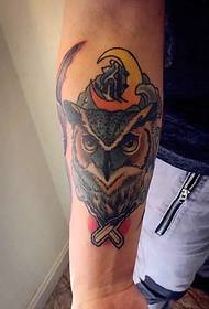 tri različne kategorije tetovaže živalskih rok