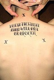 costas masculinas caracteres ingleses tatuagem