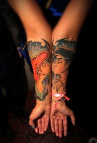 arms combination couple kissing tattoo pattern