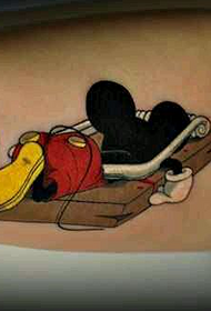 Άτακτος μοτίβο τατουάζ Mickey