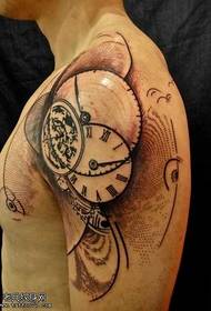 Ginklų realus kišeninių laikrodžių tatuiruotės modelis