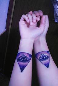 øyne av øyet av øyet tatovering