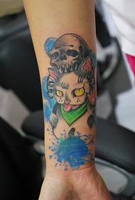 Arm Kitty og Taro Tattoo