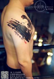 Splashing ink calligraphy tattoos, highlighting the Chinese cultural heritage