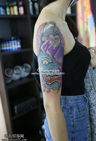 Classic domineering color like tattoo pattern