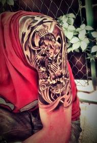 Handsome and handsome Erlang tattoo