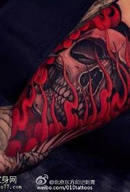 Arm painted skull skull 鲤 tattoo pattern