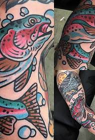 Риба тетоважа на руци