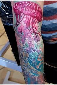 Kleurige jellyfish tatoet