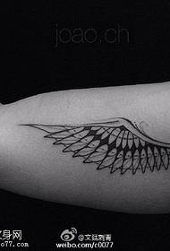 Free wing sting tattoo pattern