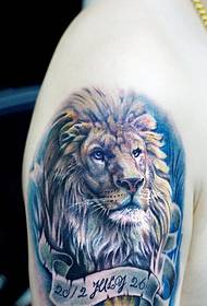 Personality arm fashion color domineering lion tattoo pattern picture