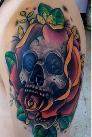 Ubuntu ingalo fashion skull rose tattoo iphethini isithombe