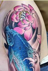 Personality arm fashion good looking colorful squid lotus tattoo picture