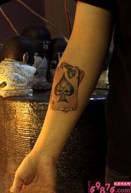 Gambar tato lengen Spades