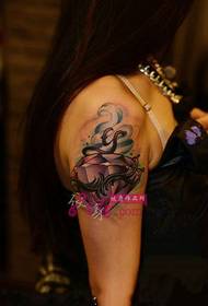 Creative purple big diamond arm tattoo picture