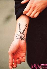 Arm funny long eye frog tattoo picture