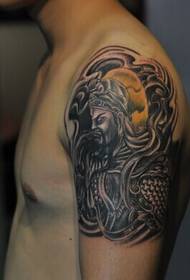 Domineering exposed arm Guan Gong tattoo