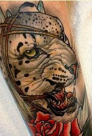 Armarfin kai mutum ikon leopard tattoo Tsarin nuna godiya