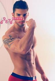 European and American male models arm fashion tattoo pictures