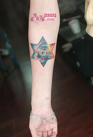 Gambar tato lengen kanthi bintang lengan