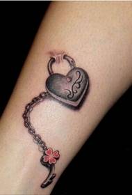 Arm beautiful beautiful heart lock chain tattoo picture
