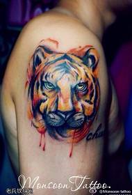 Arm color personality tiger head tattoo illustration