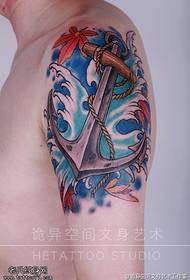Узорак за тетоважу сидра у боји оружја