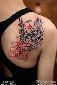 Shoulder owl tattoo pattern