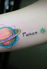 Persoonlijkheid kleur planeet arm tattoo