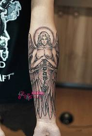 Imagem de tatuagem de braço de personalidade de anjo da guarda