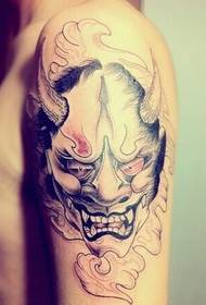 Gut aussehendes Prajna Tattoo auf dem Arm