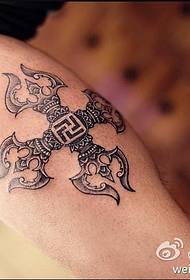 Arms, small ancestors, konjac tattoos