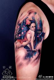 Arm geisha tattoo patroon