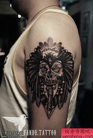 O le tattoo Arm Indian Anzhen e galue i taʻaloga