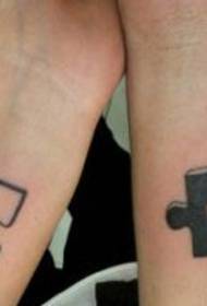 Braccio coppia amore modello di tatuaggio puzzle