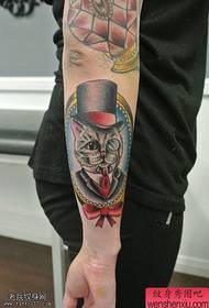 Tetováló show, ajánljon egy karos macska íj tetoválást