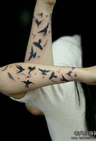 Arm fashion popular swallow tattoo pattern