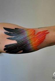 Brazo moda cool cool color totem crow tatuaje patrón