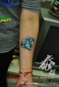 modello del tatuaggio diamante bellezza colore braccio moda popolare