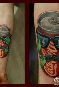 un patró de tatuatge de botella de Coca personalitzada del braç